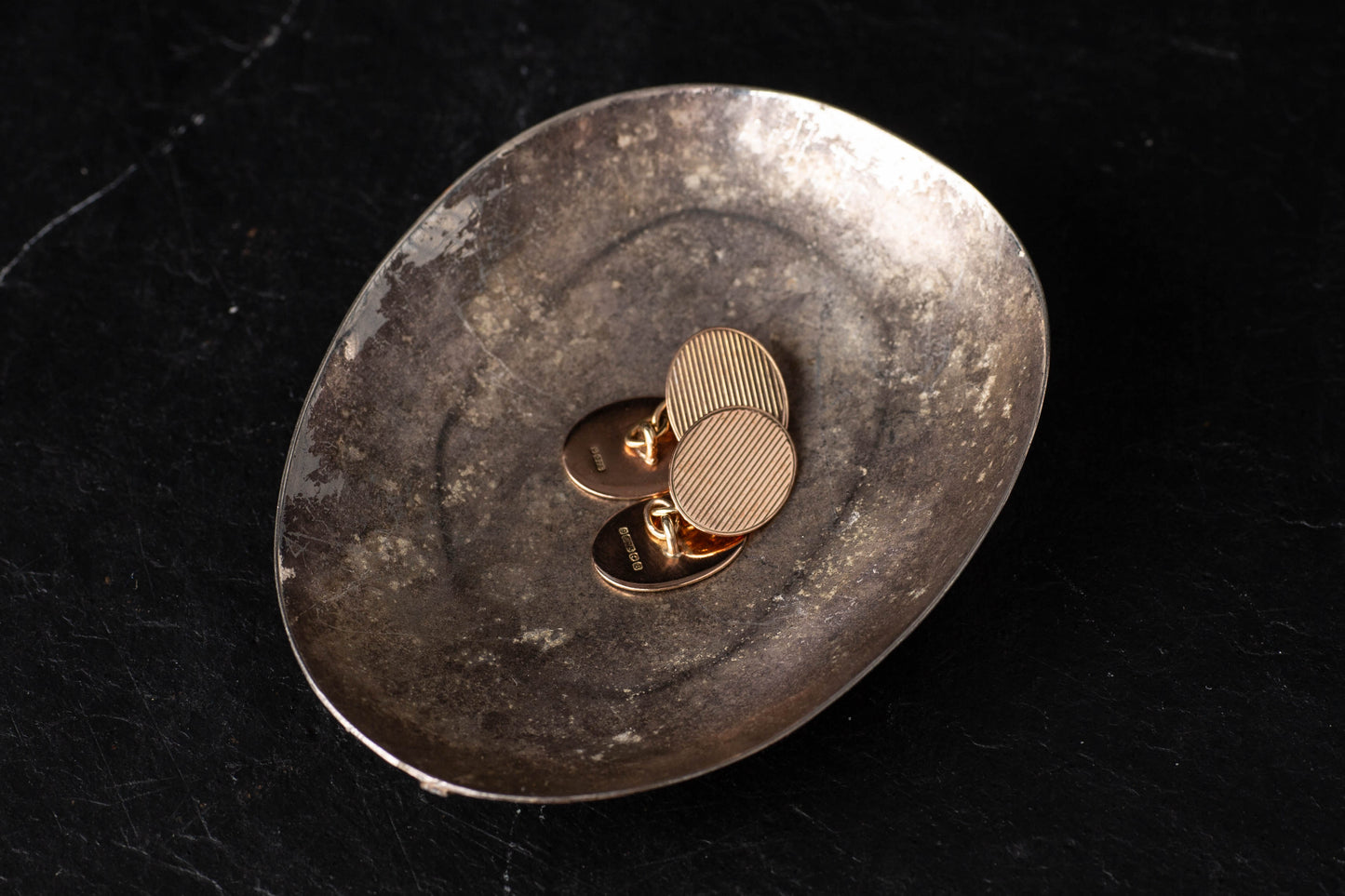 Oval Ribbed Cufflinks — view 3