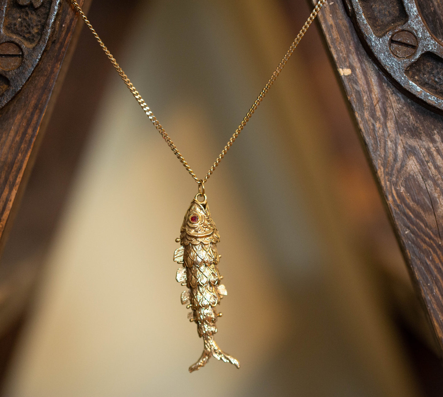 9ct Yellow Gold Large Articulated Fish Pendant