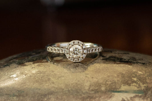 18ct White Gold Diamond Halo Ring