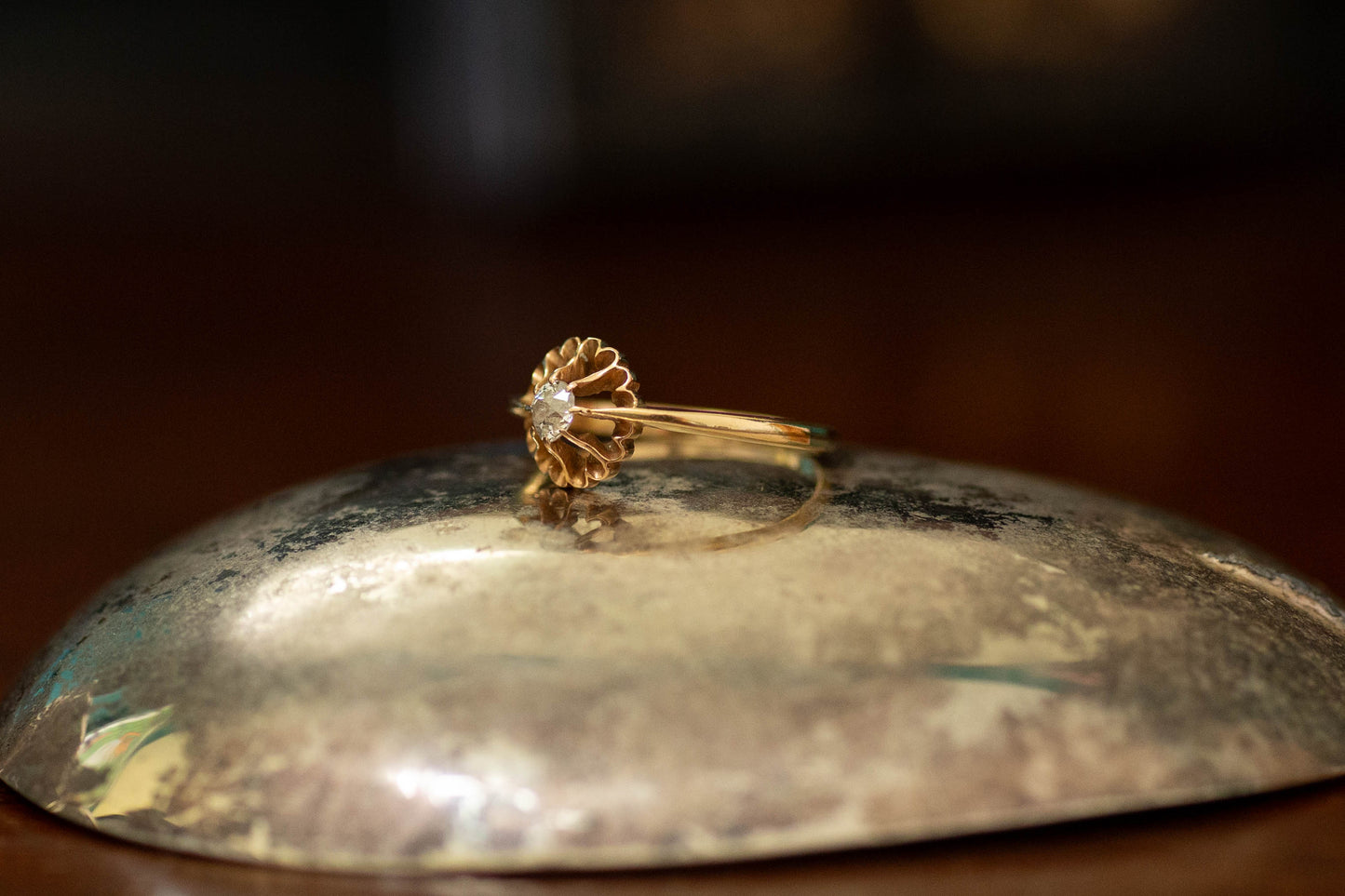 18ct Yellow Gold Retro Old Cut Diamond Solitaire — view 3