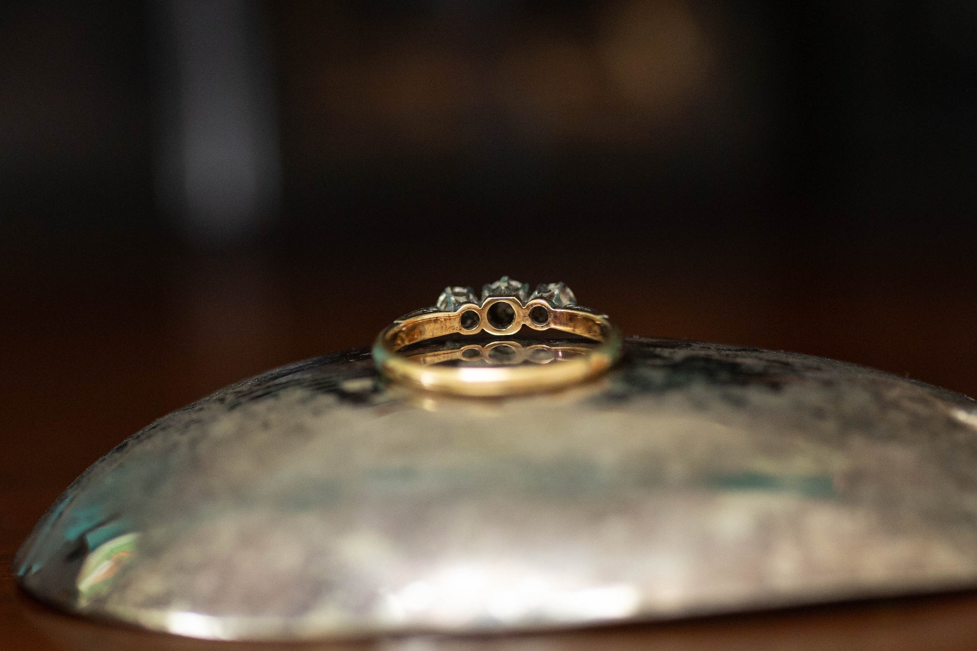 18ct Yellow Gold & Platinum Antique Diamond Three Stone Ring — view 4