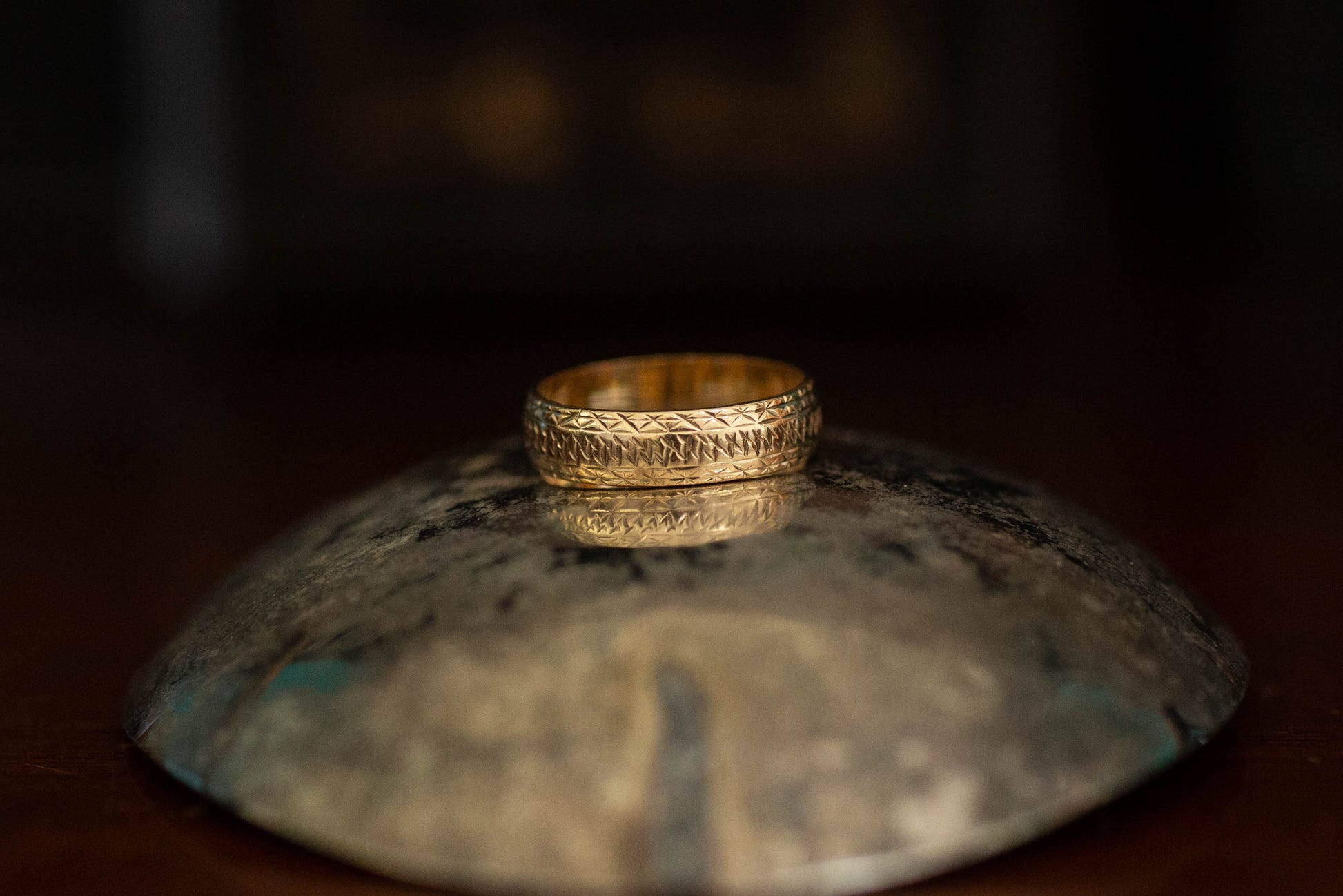 9ct Yellow Gold Patterned Wedding Band