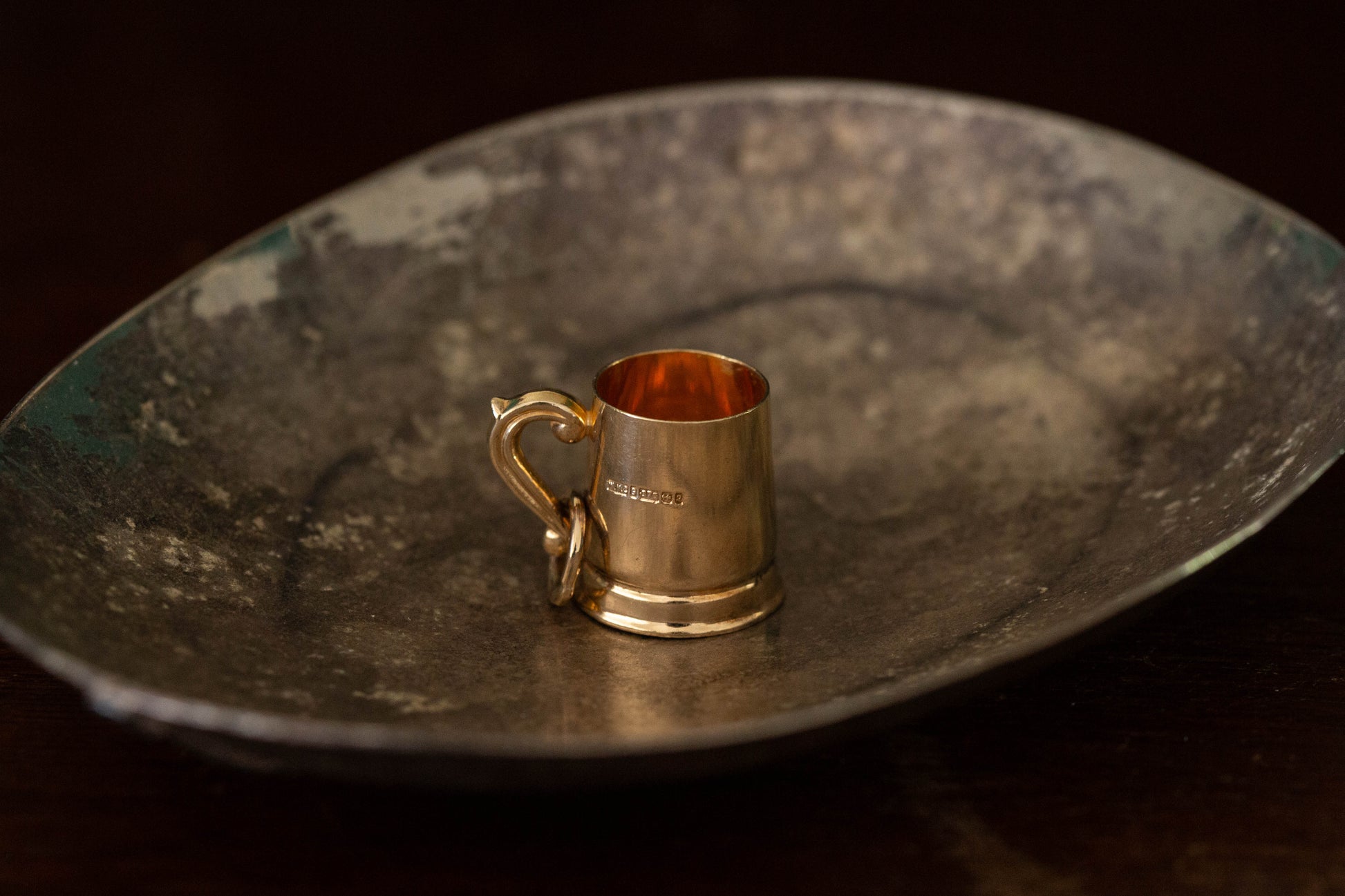 Gold Tankard Pendant — view 4