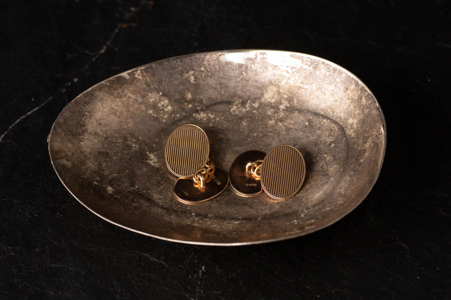 Oval Ribbed Cufflinks — view 2