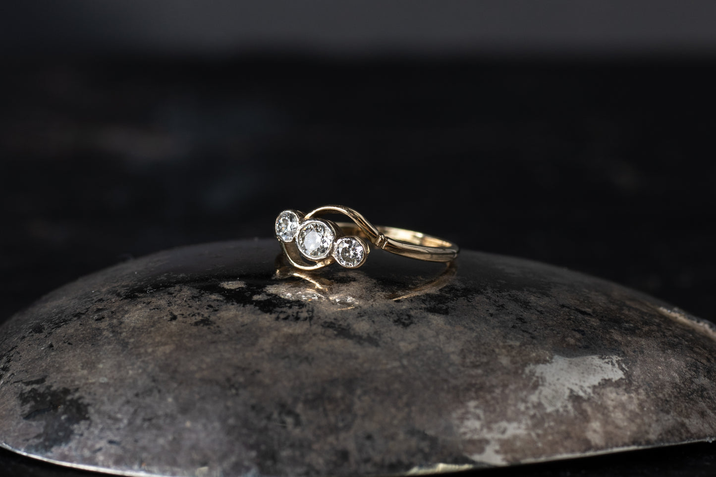 Antique Diamond Twist Ring