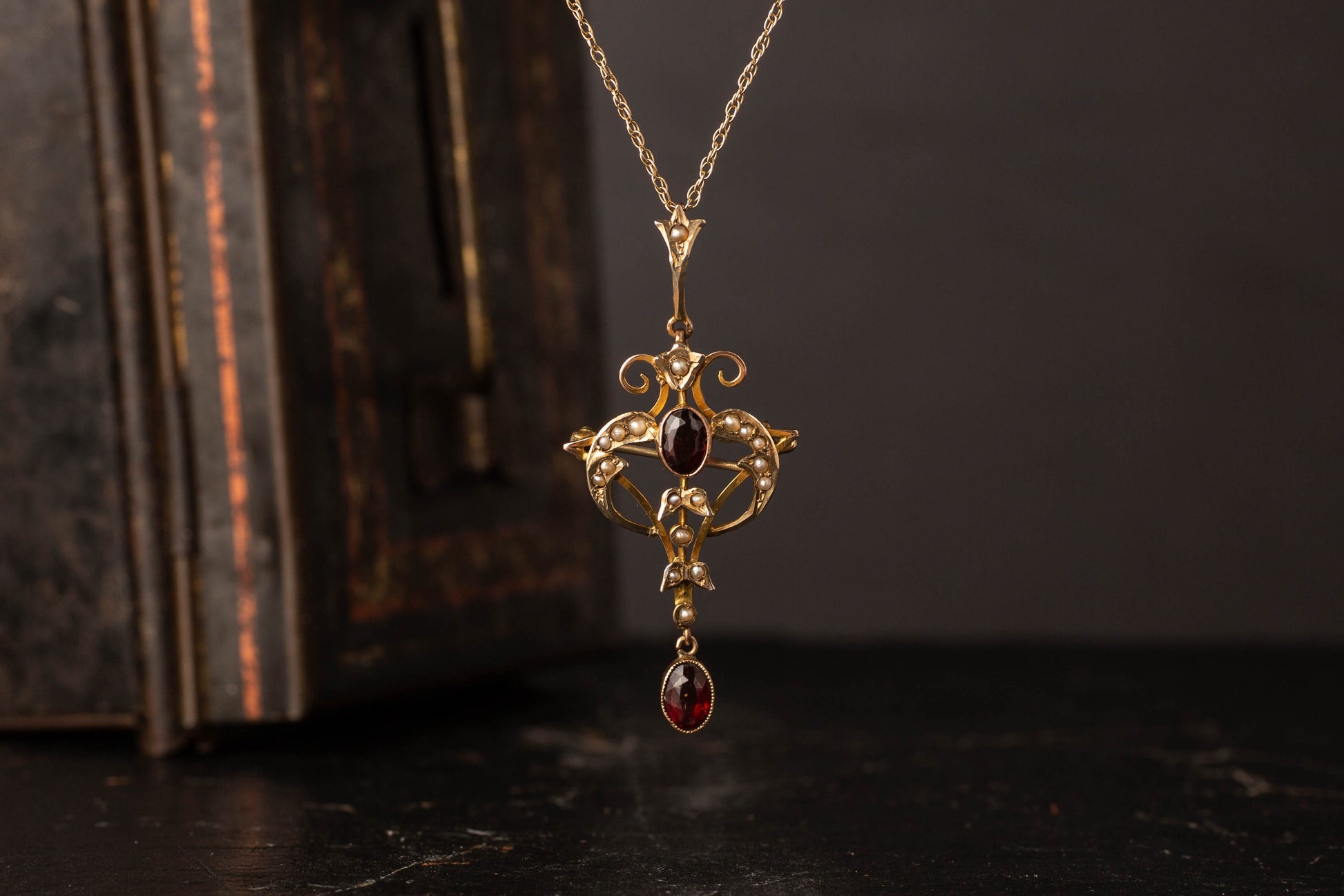 9ct Yellow Gold Victorian Garnet & Seed Pearl Pendant