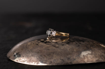 9ct Yellow Gold Sapphire & Diamond Ring — view 3