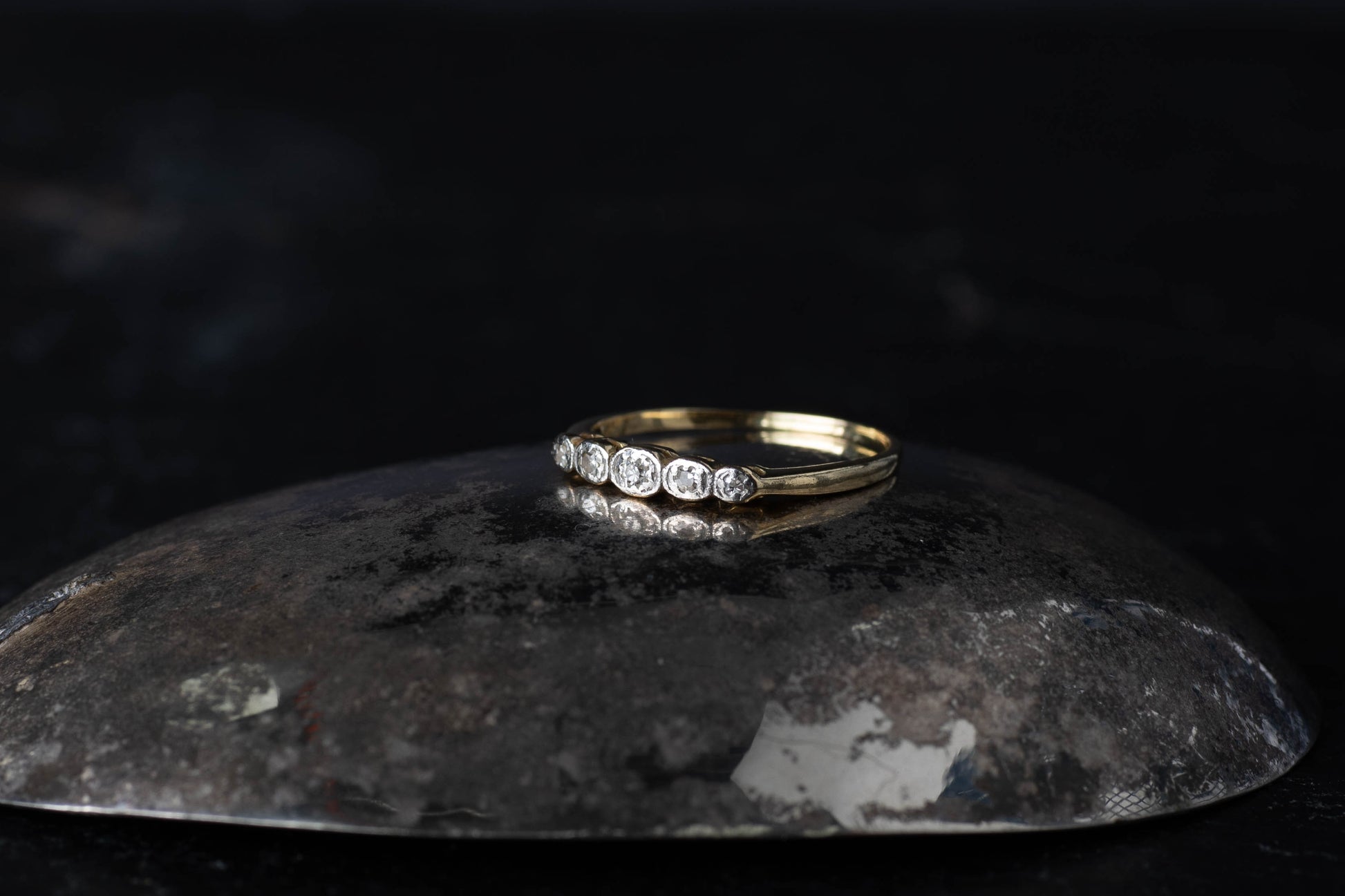18ct Yellow Gold & Platinum Antique Diamond Five Stone Ring — view 2
