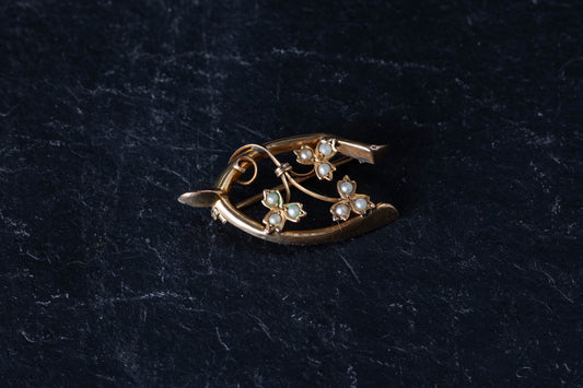 Gold Antique Pearl Set Brooch