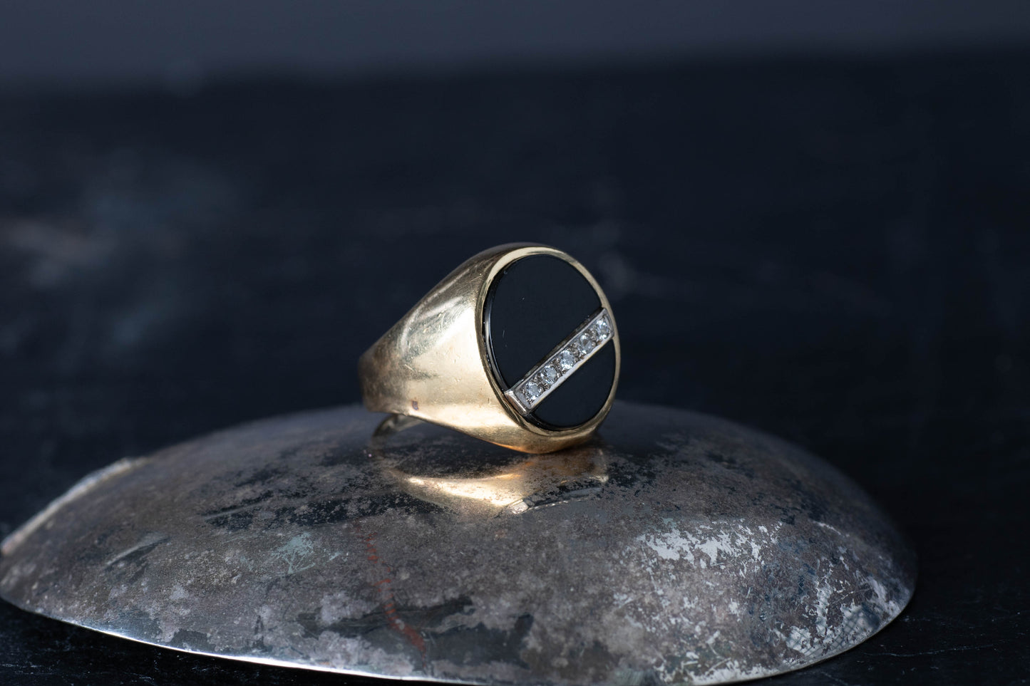 Gents Onyx and Diamond Signet Ring