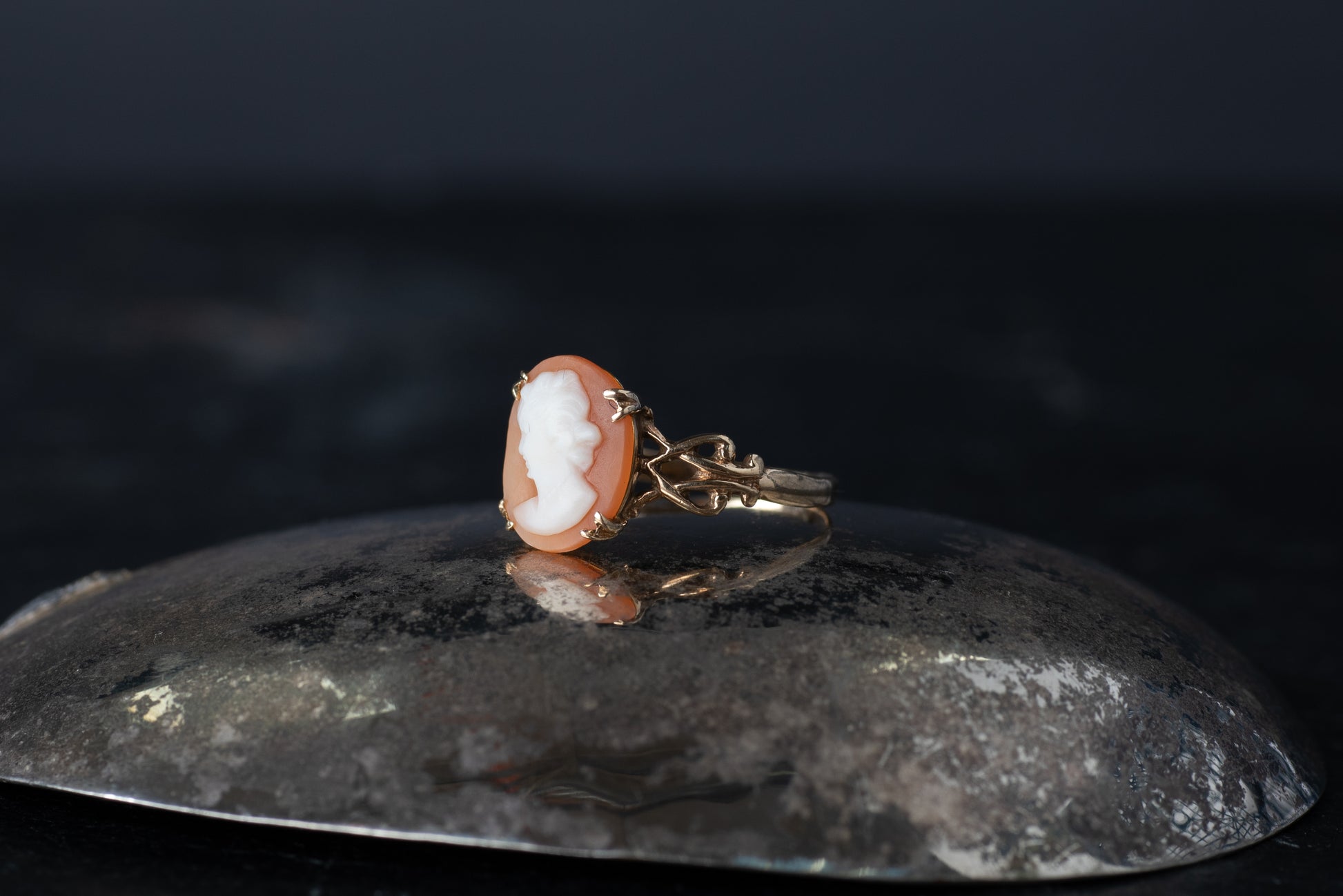 Cameo Ring — view 2