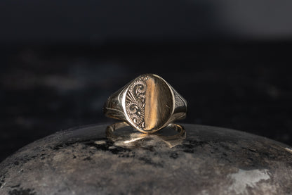 Oval Signet Ring — view 2