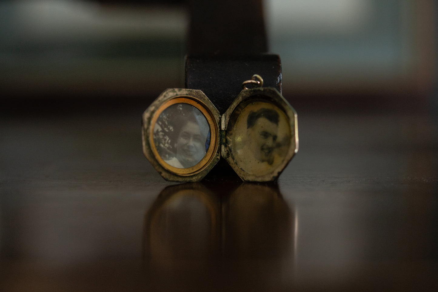 Hexagonal Locket — view 4