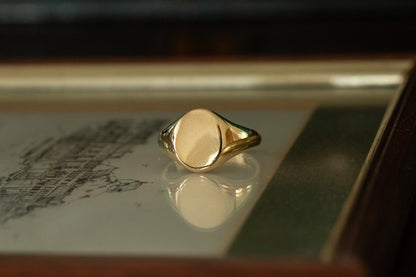 9ct Gold Oval Signet Ring