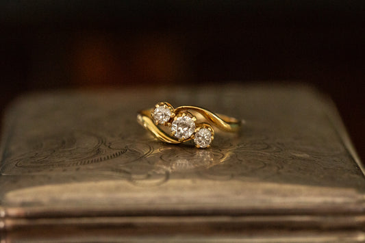 Vintage Diamond Three Stone Twist Ring