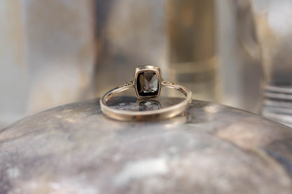 Colour Change Garnet Solitaire Ring — view 4