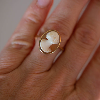 Oval Cameo Ring — view 4