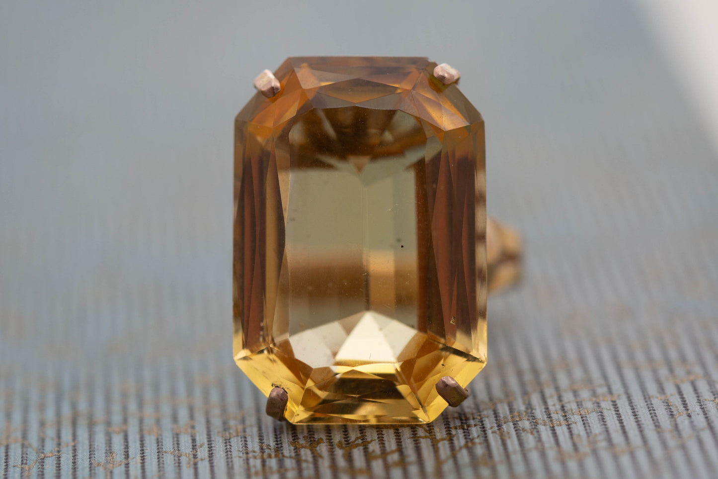 Citrine Solitaire