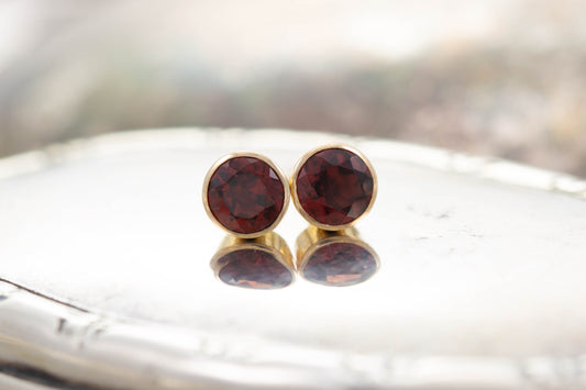 Yellow Gold Garnet Stud Earrings