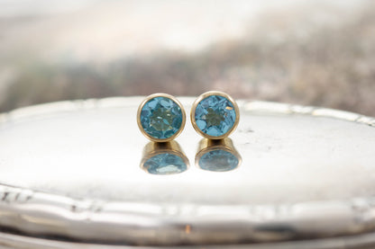 Yellow Gold Blue Topaz Stud Earrings